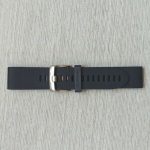 Garmin QuickFit 20 Watch Band Black/Silver NWOB
